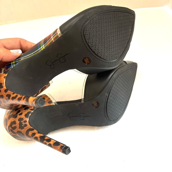 Jessica Simpson Leopard and Plaid Stiletto Point Toe Heel Pumps (10) - Picture 16 of 16